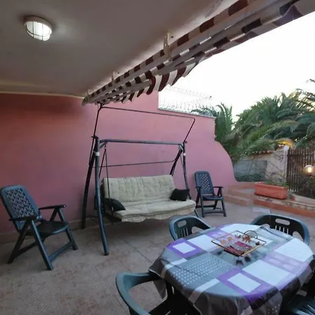 Casa Carruba *